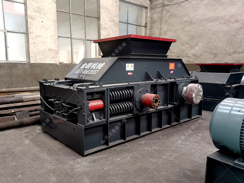 對輥機日產量多少?能出3mm以下機制砂嗎? 對輥機日產量多少?能出3mm以下機制砂嗎?