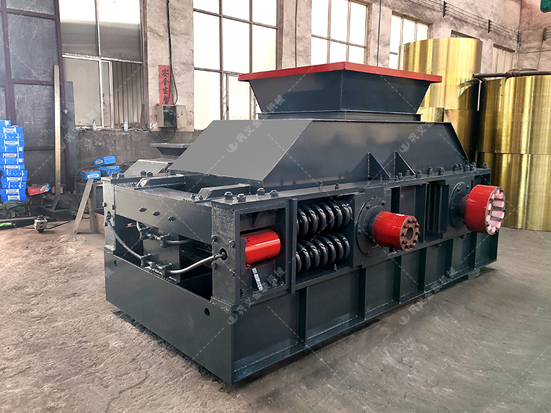 1200x800直聯(lián)式對輥破碎制砂機(jī)發(fā)往湖北武漢