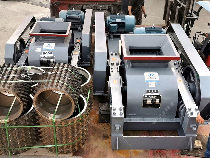 炭渣塊破碎選用雙齒輥破碎機(jī),其工作原理及優(yōu)勢有哪些？